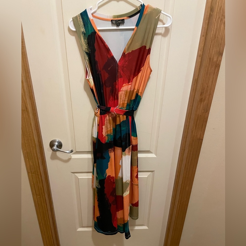 DG2 by Diane Gilman size large maxi dress
